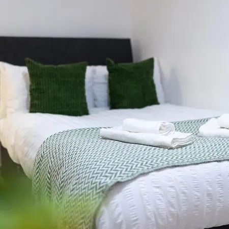 3 Bed Samara ليدز